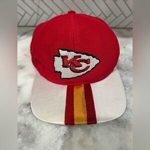 VTG Drew Pearson NFL Kansas City Chiefs Mesh Satin Stripe Bill Cap Snapback Hat
